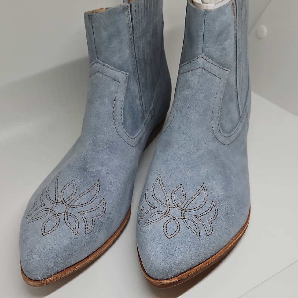 Kork-Ease Women's Light Blue Suede Ankle Booties - Picture 2 of 5